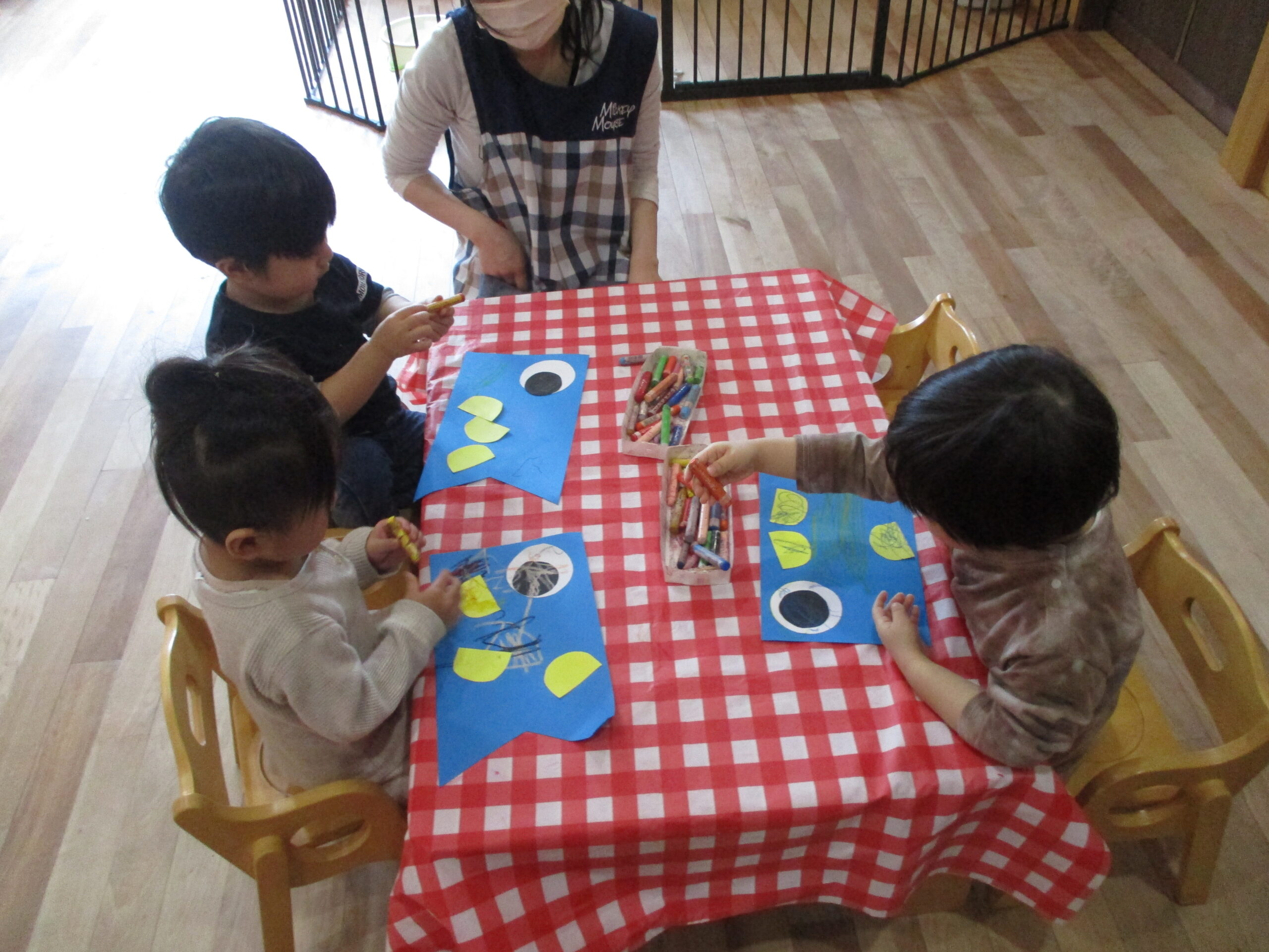 白石園　　🎏こいのぼり制作