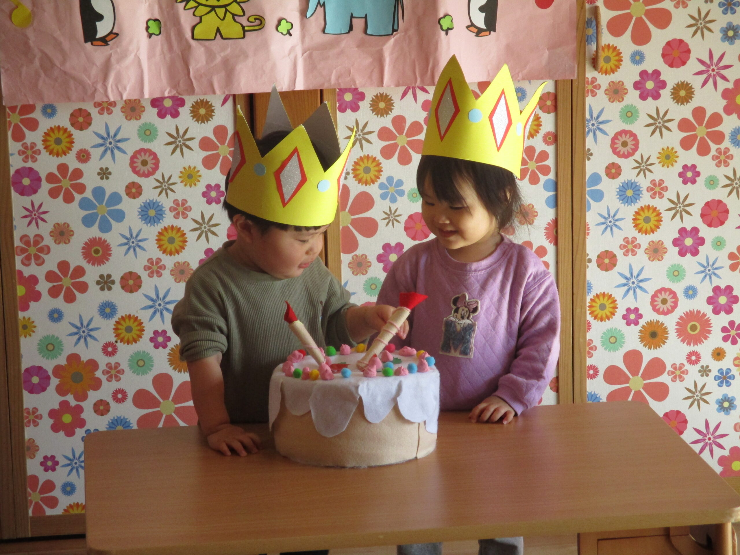 白石園　🌸２月お誕生日会🌸