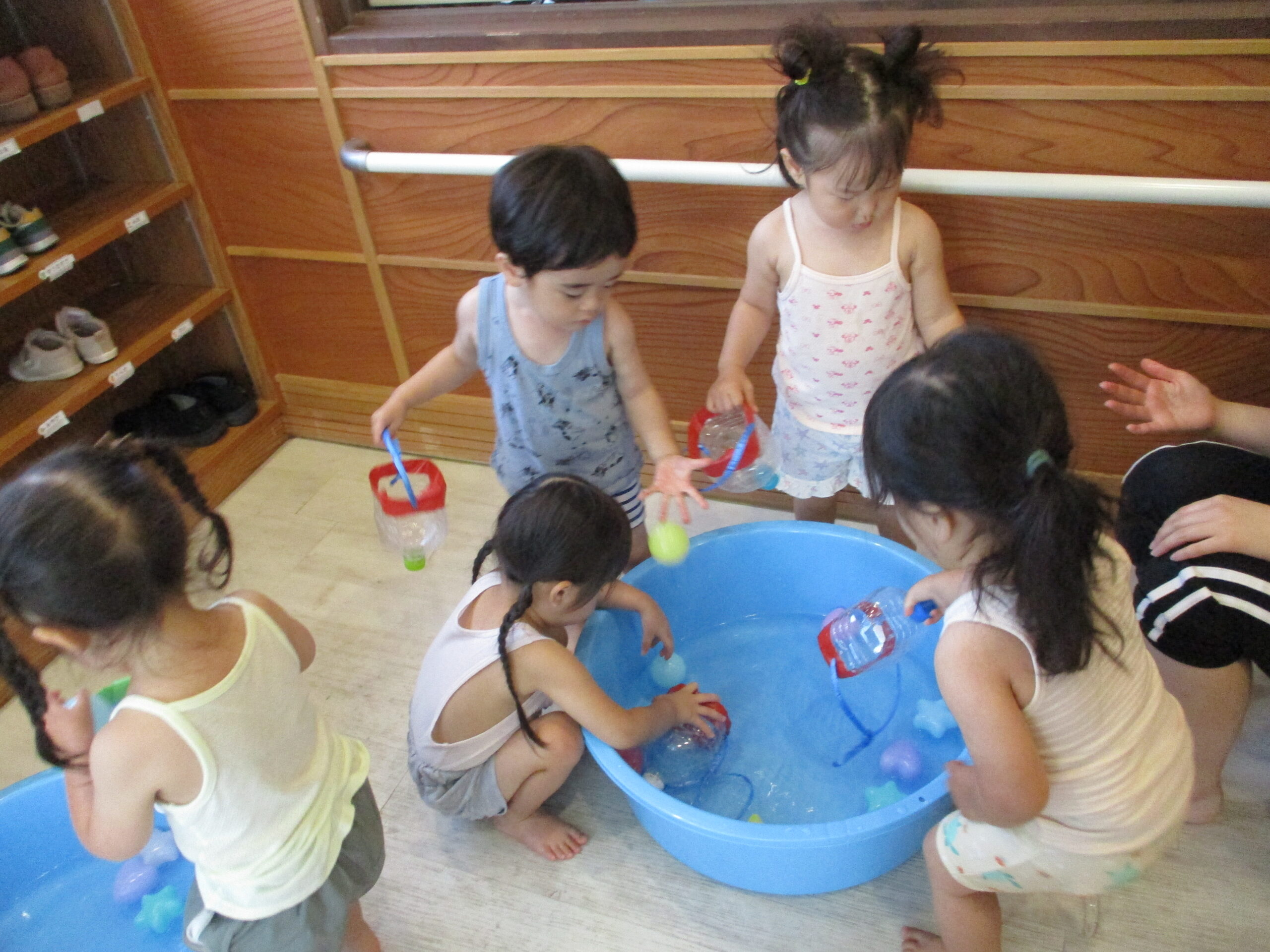 新川園　水遊び