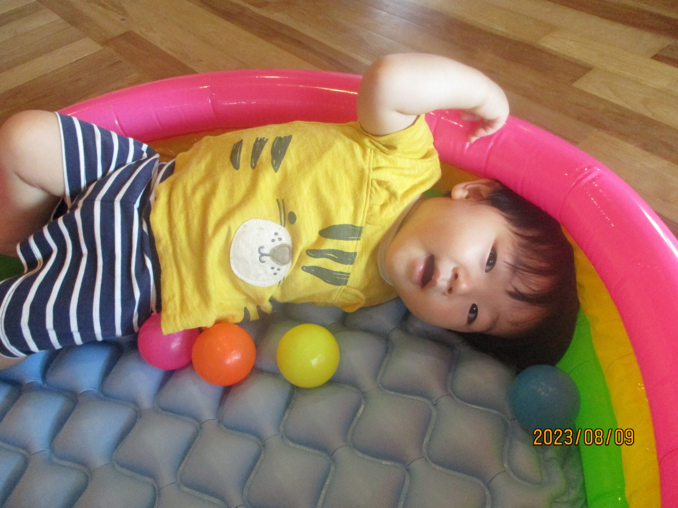 藤野園　友達とみんなでプール楽しいね♪