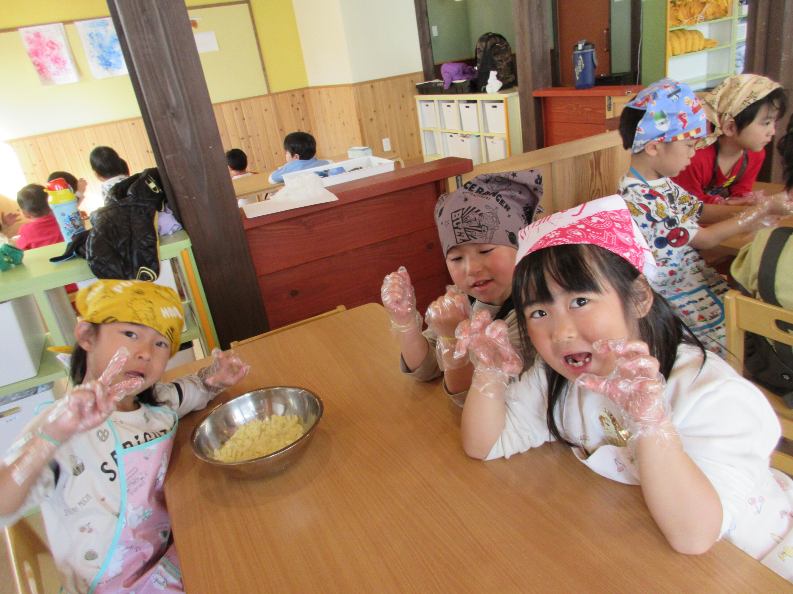 南の沢保育園　クッキング🥔