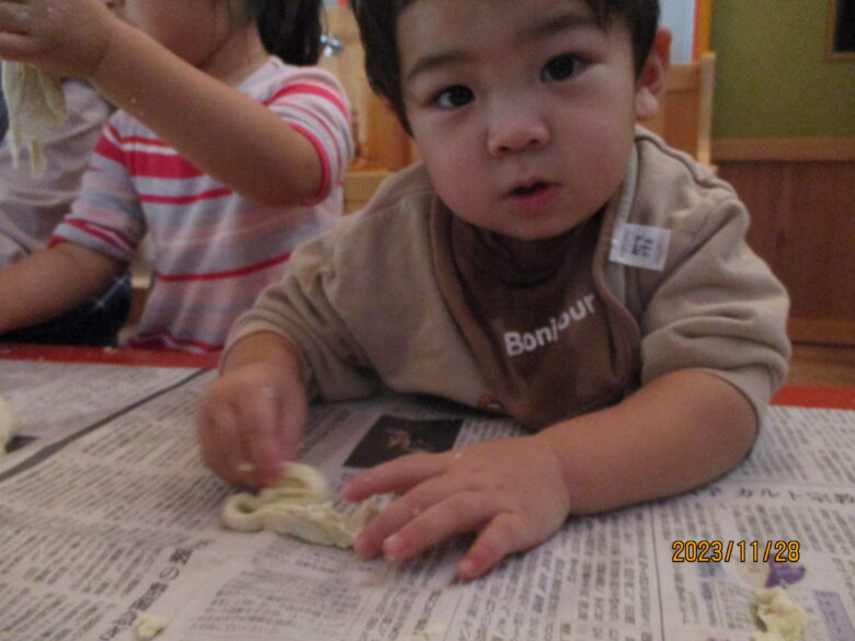 藤野園　くり＆くるみ組　小麦粉粘土楽しかったよ♪