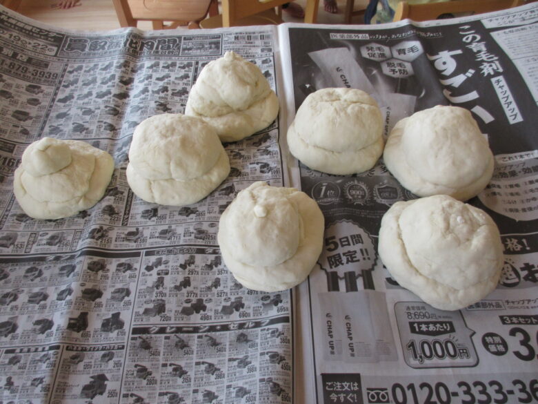 南の沢保育園　鏡餅作り