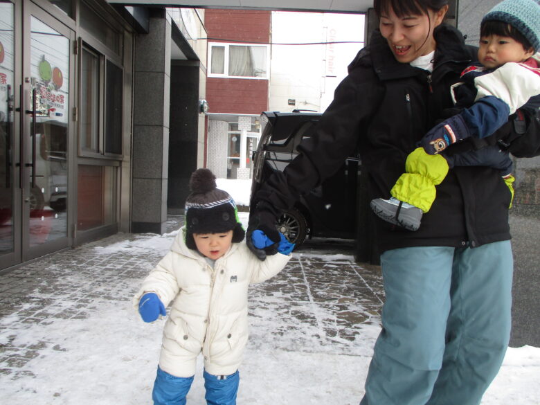 藤野園　どんぐり組　今日は、昨日よりも暖かかったです♪