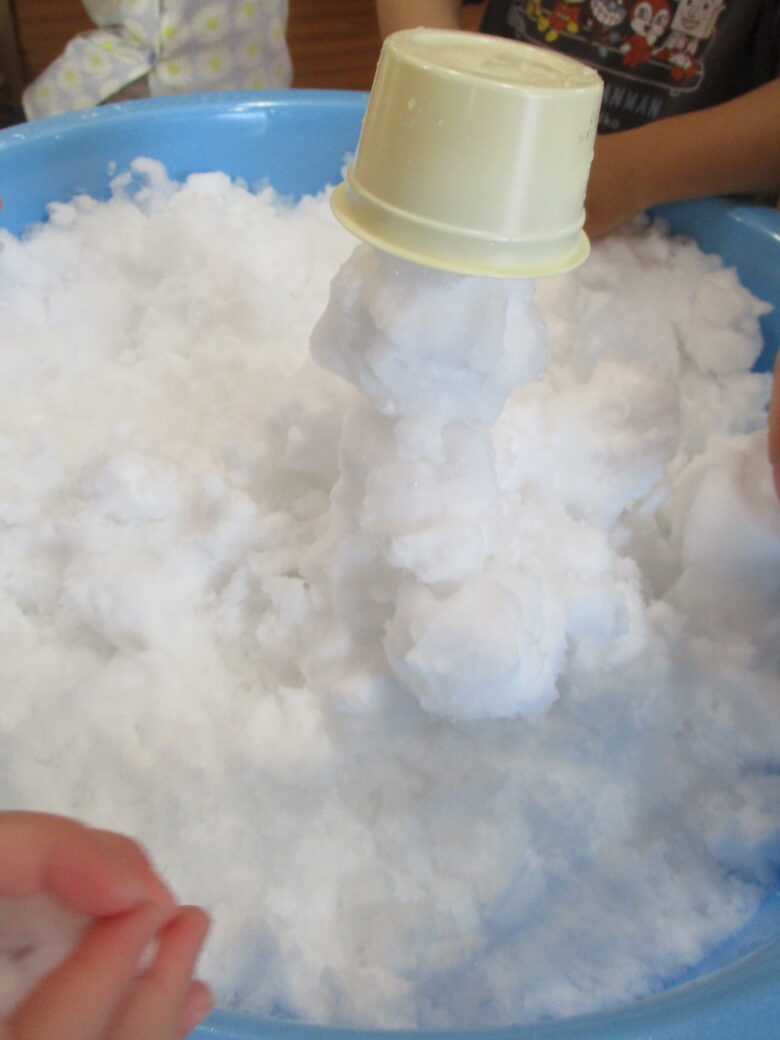 新川園　室内雪遊び♪