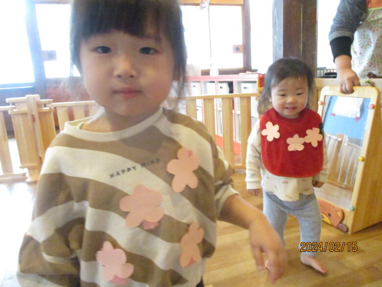 藤野園　どんぐり組＆くり組　鏡の世界は面白いね！