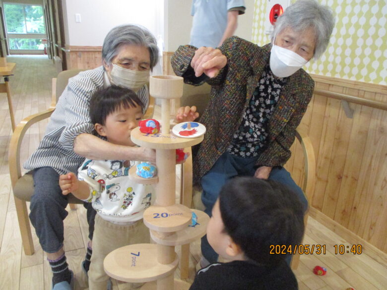 藤野園　たくさん遊んでふれあったよ！