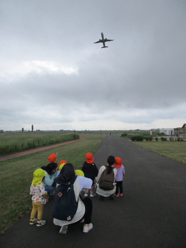 新川園・屯田園 ２歳児 交流遠足🛫
