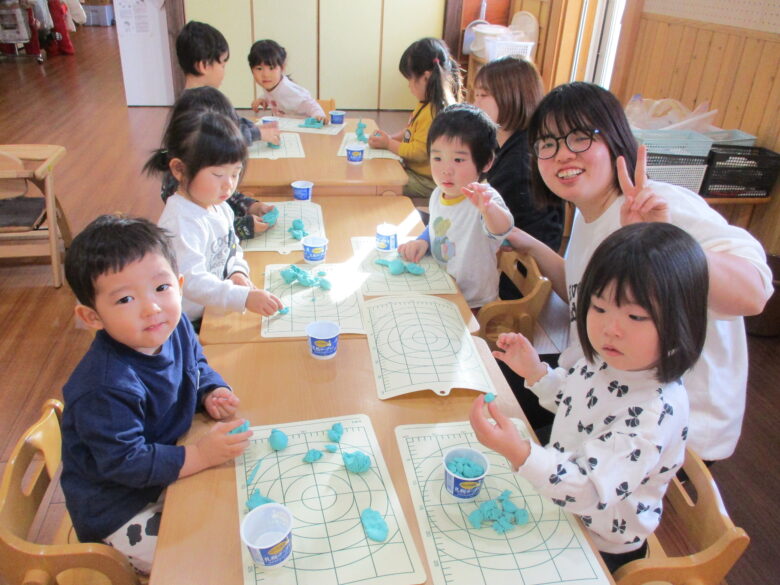 新川園　粘土あそび