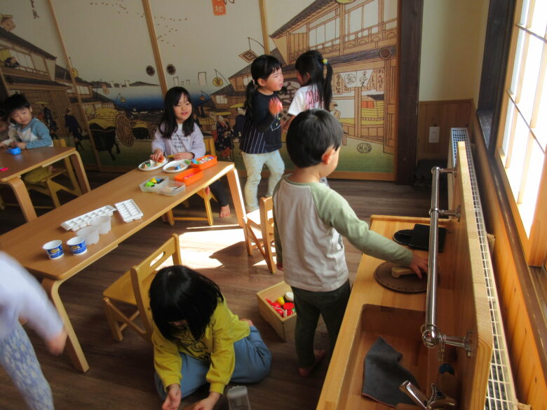 南の沢保育園 幼児さん朝の風景