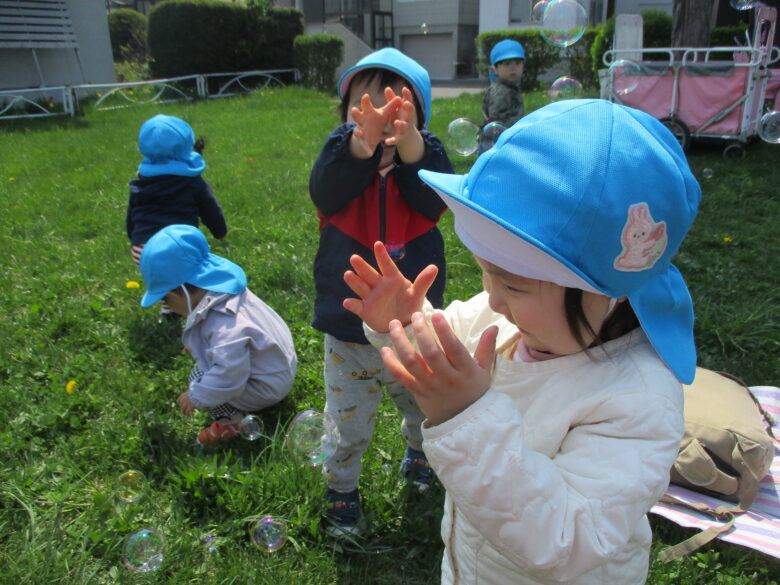 白石園 全クラスでお散歩☀️