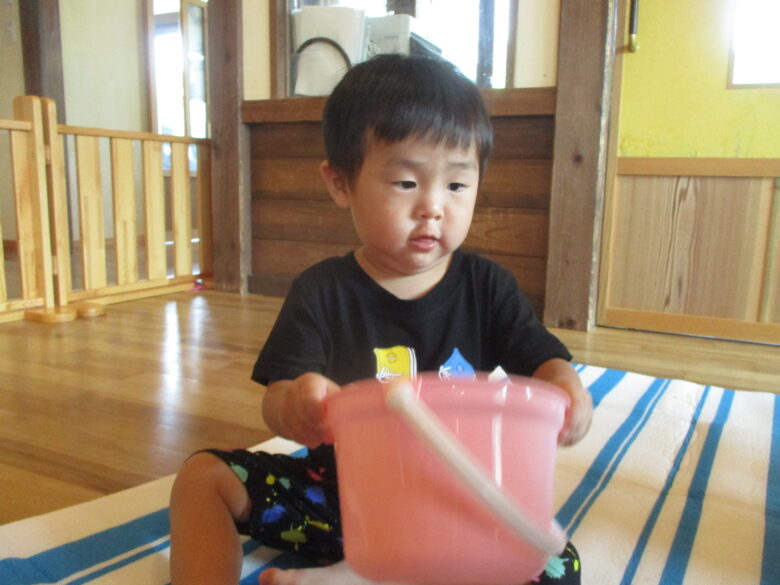 藤野園　くり組　氷触ったよ♪