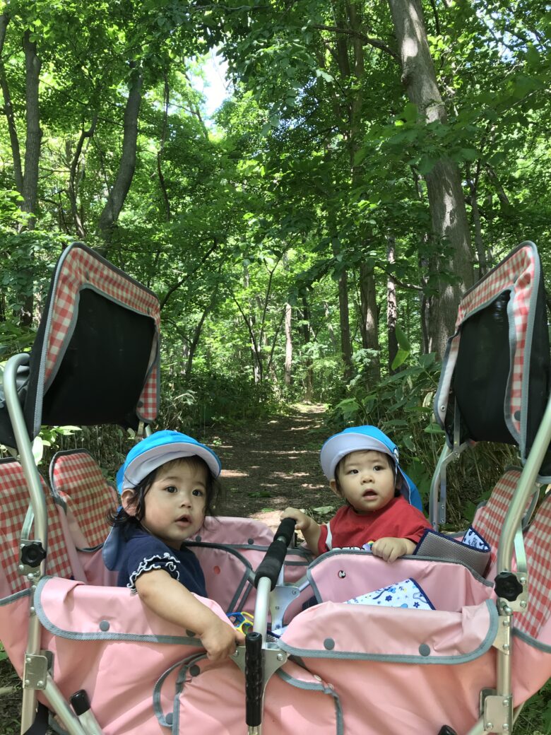 宮の森保育園　どんぐり組　森って気持ちいいね