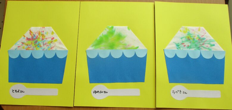 新川園　0歳児　制作風景