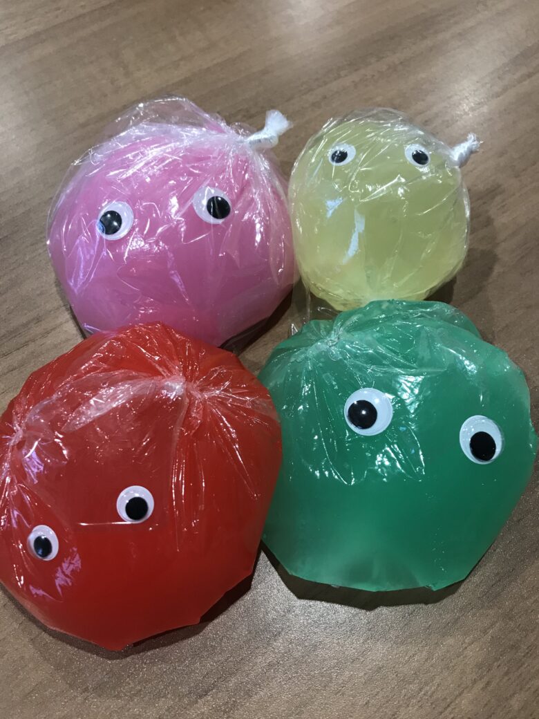 白石園 色水ボール💓