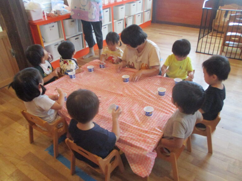 藤野園　くり組　片栗粉粘土をしてみたよ♪