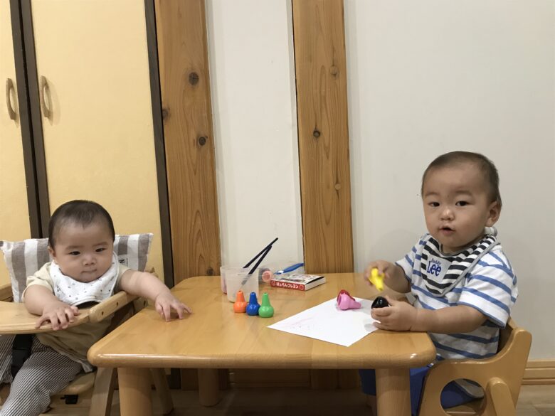 白石園　どんぐり組おえかき🎨🖌️