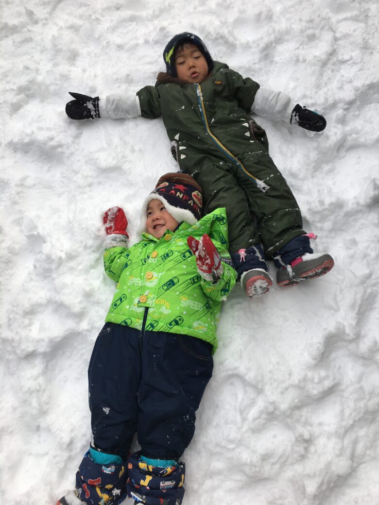 藤野園　くるみ組　雪遊びは、楽しいなぁ💛