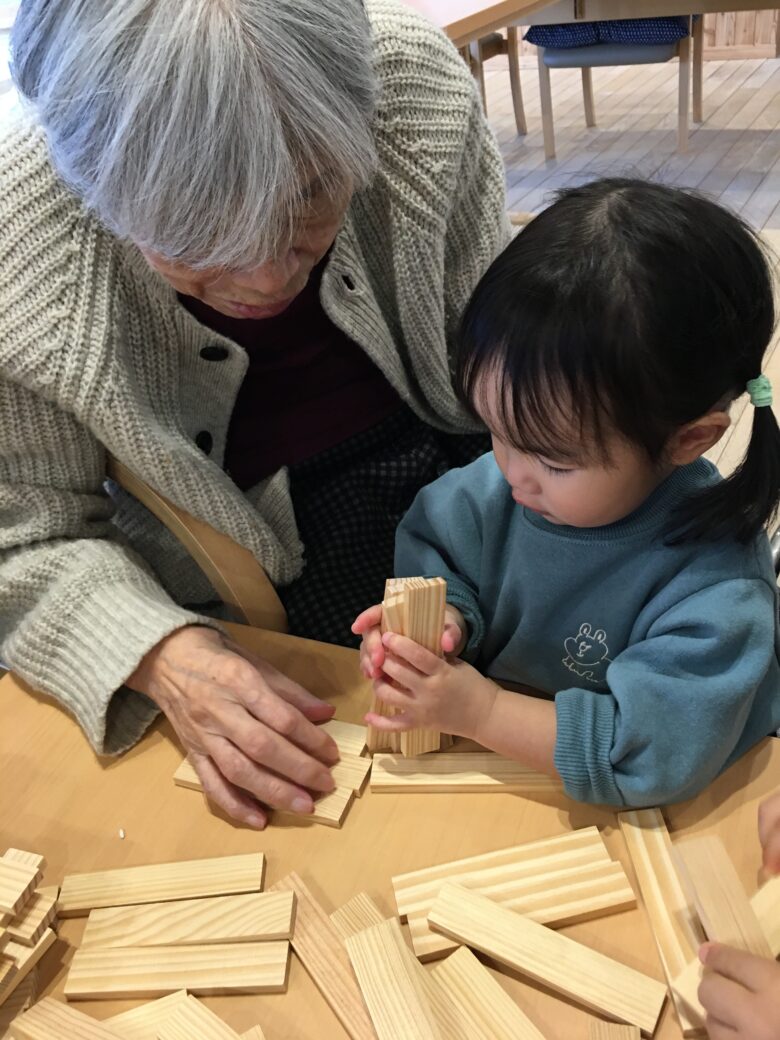 藤野園　くり組とくるみ組で無垢の家にお出かけ✌