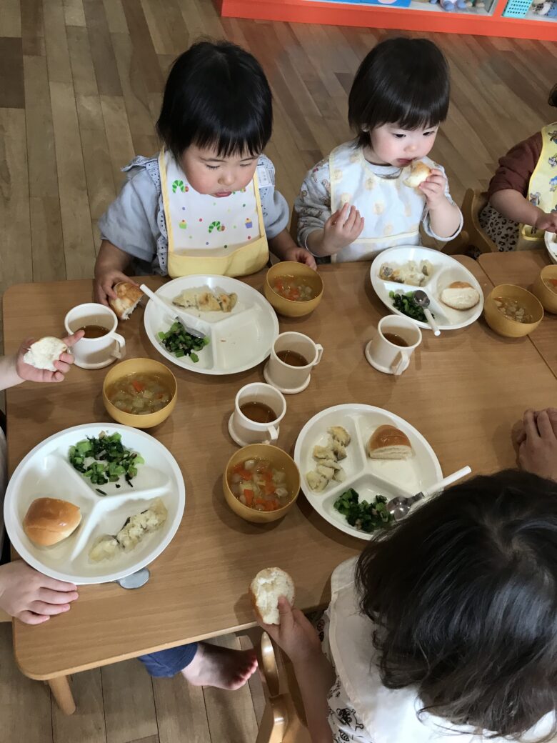 白石園　元気に遊んでいるよ🌸