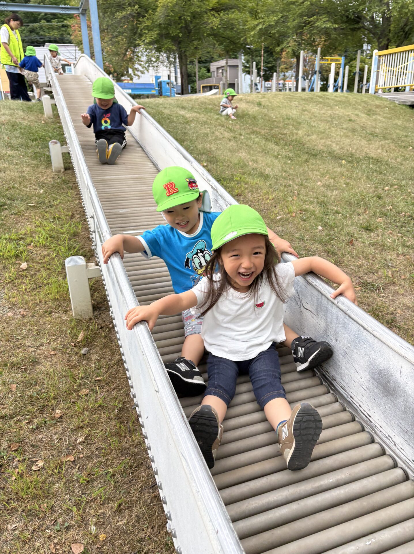 藤野園　藤野東公園にお散歩に行ったよ🐛