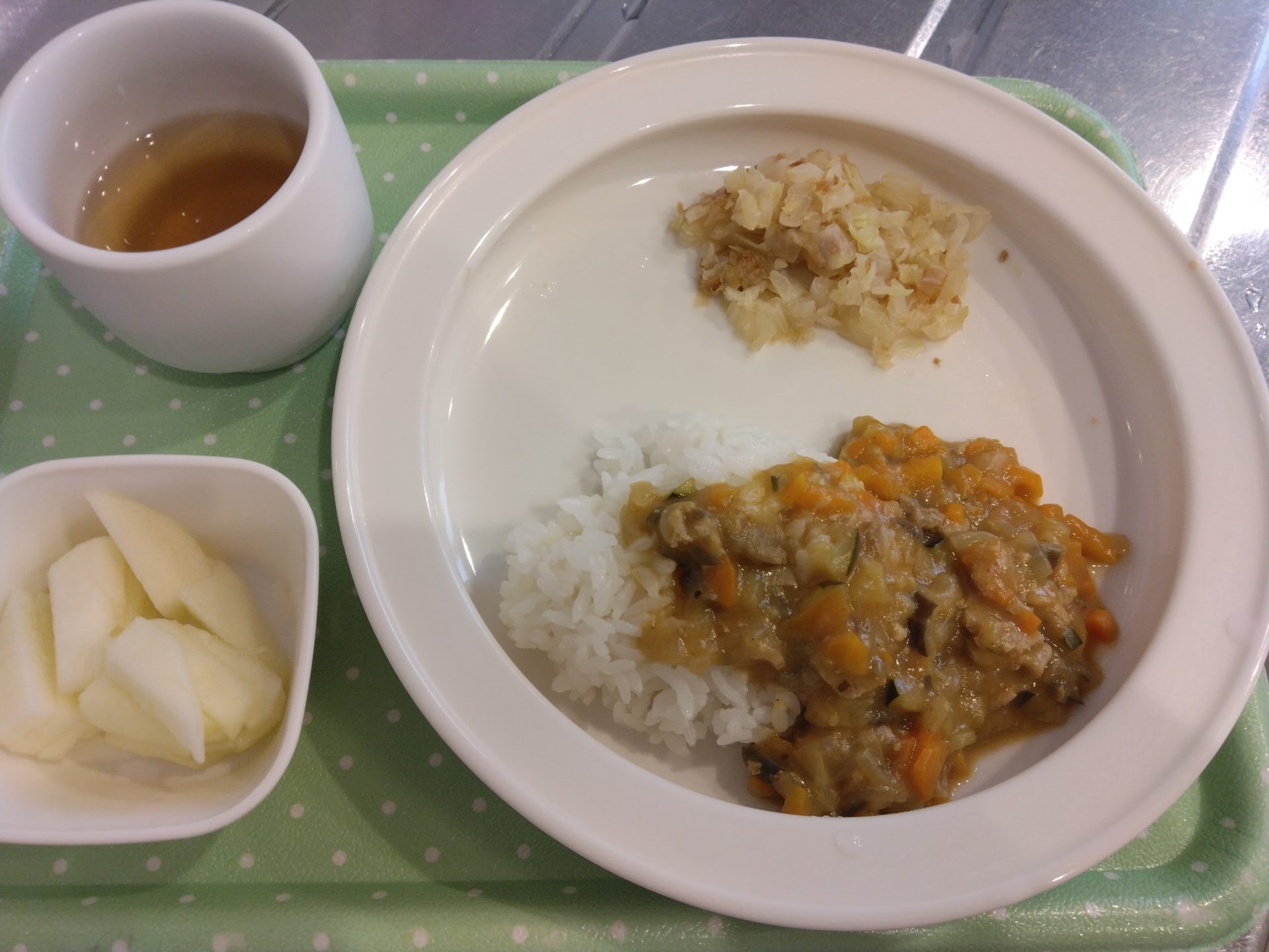 屯田園　　どんぐり組　おいしい給食☺